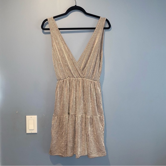 Caution To The Wind Dresses & Skirts - Caution to the Wind Sun Dress Size Small
